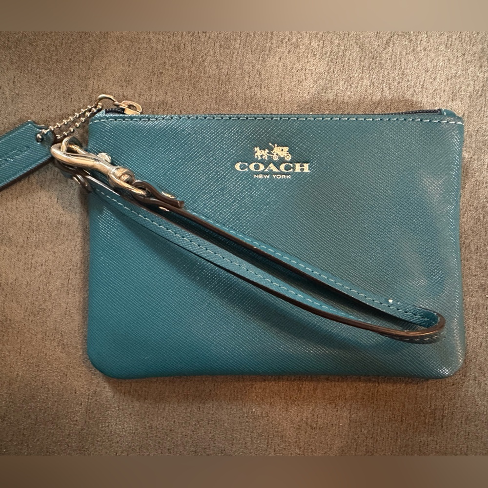 COACH Pebble Leather Small Zip Top Wristlet in Deep Turquoise #22952 B4MVT